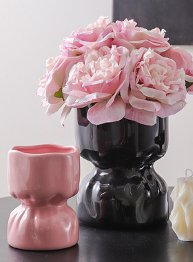 圣诞风手捧花束陶瓷花瓶高颜值插花瓶高级感创意软装家居摆件冬