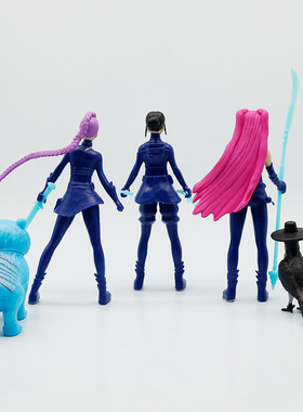 猎魔女团明星手办摆件