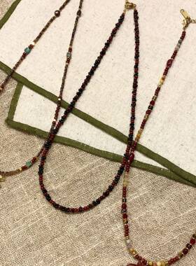 「杜悦丽帷幕」新中式秋冬蝴蝶结项链天然石叠戴流苏串珠