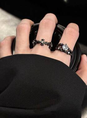 十字暗黑星月锆石戒指男女小众设计高级感情侣对戒简约轻奢开口戒