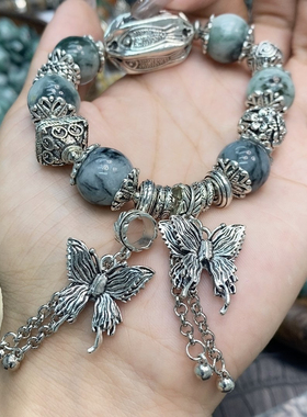 意工三七做旧老银双层蝴蝶流苏吊坠一个