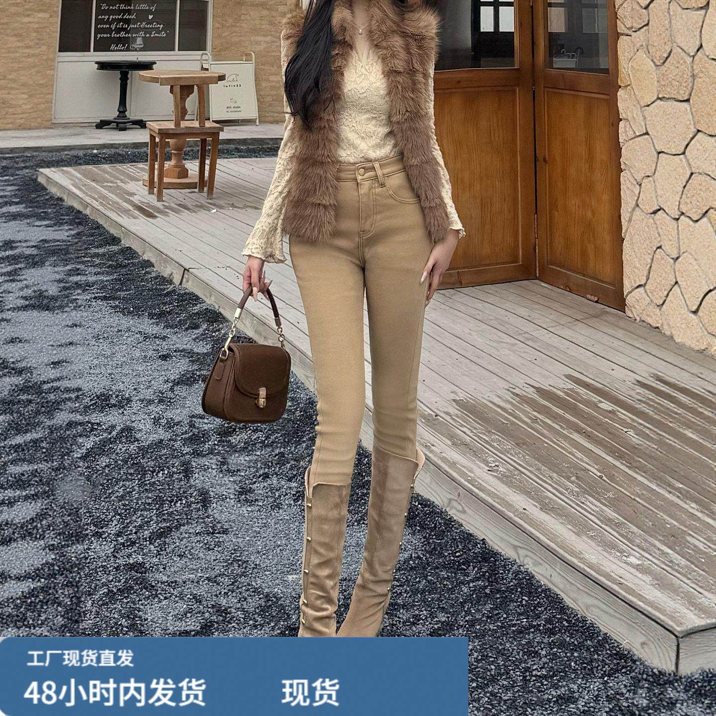 卡其色紧身高腰小脚牛仔裤女2025新款冬季加绒加厚小个子铅笔裤子,淘宝优惠券,粉丝福利购,淘宝优惠卷