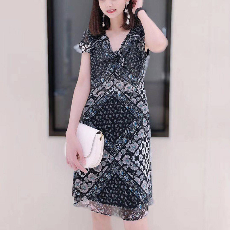 阿玛施旗舰店官网2020夏季新款雪纺 魅言服饰连衣裙