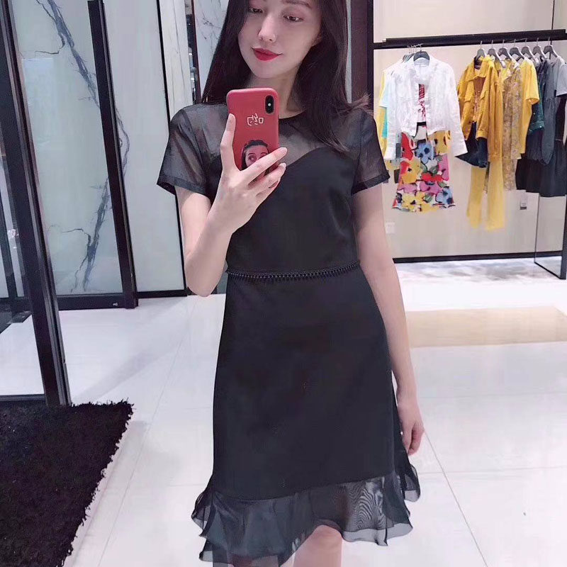 阿玛施旗舰店官网2020夏新款连衣裙 魅言服饰连衣裙