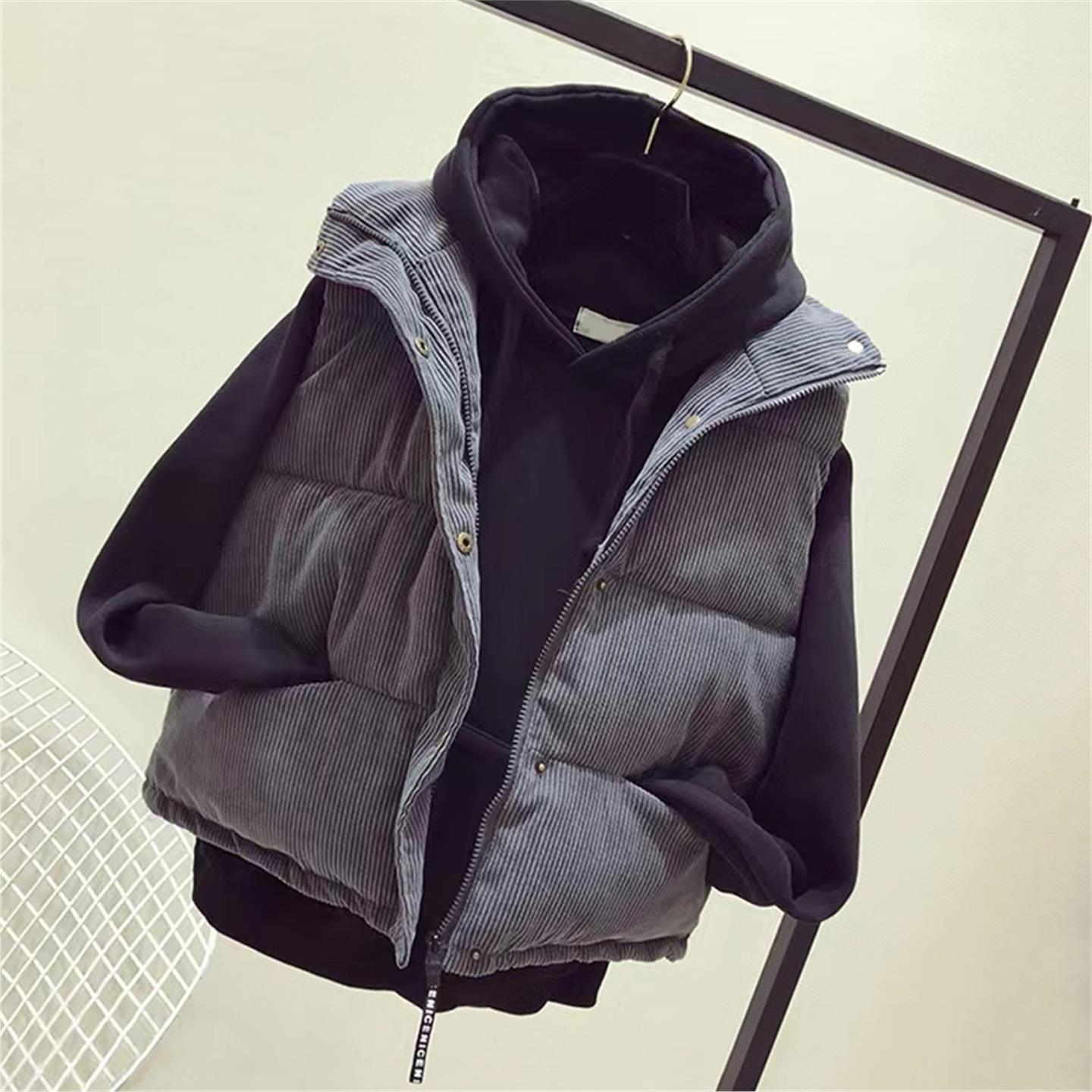 秋冬季新款清仓捡漏专柜撤回尾单大牌外贸羽绒棉马甲女短灯芯绒马 - 图1