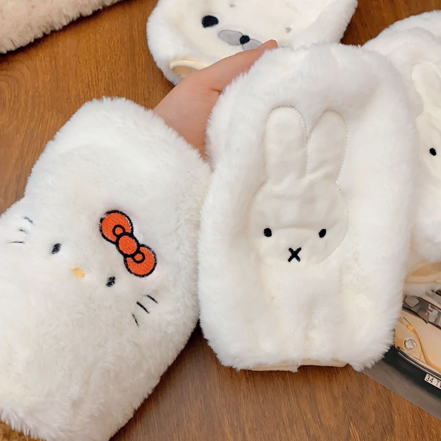 袖套hellokitty凯蒂猫护袖羽绒服加厚保暖冬季上班防脏长袖套可爱,淘宝优惠券,粉丝福利购,淘宝优惠卷