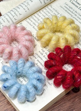 新款毛绒酒红色电话线发圈女高级感秋冬高弹力发绳头绳发饰新款