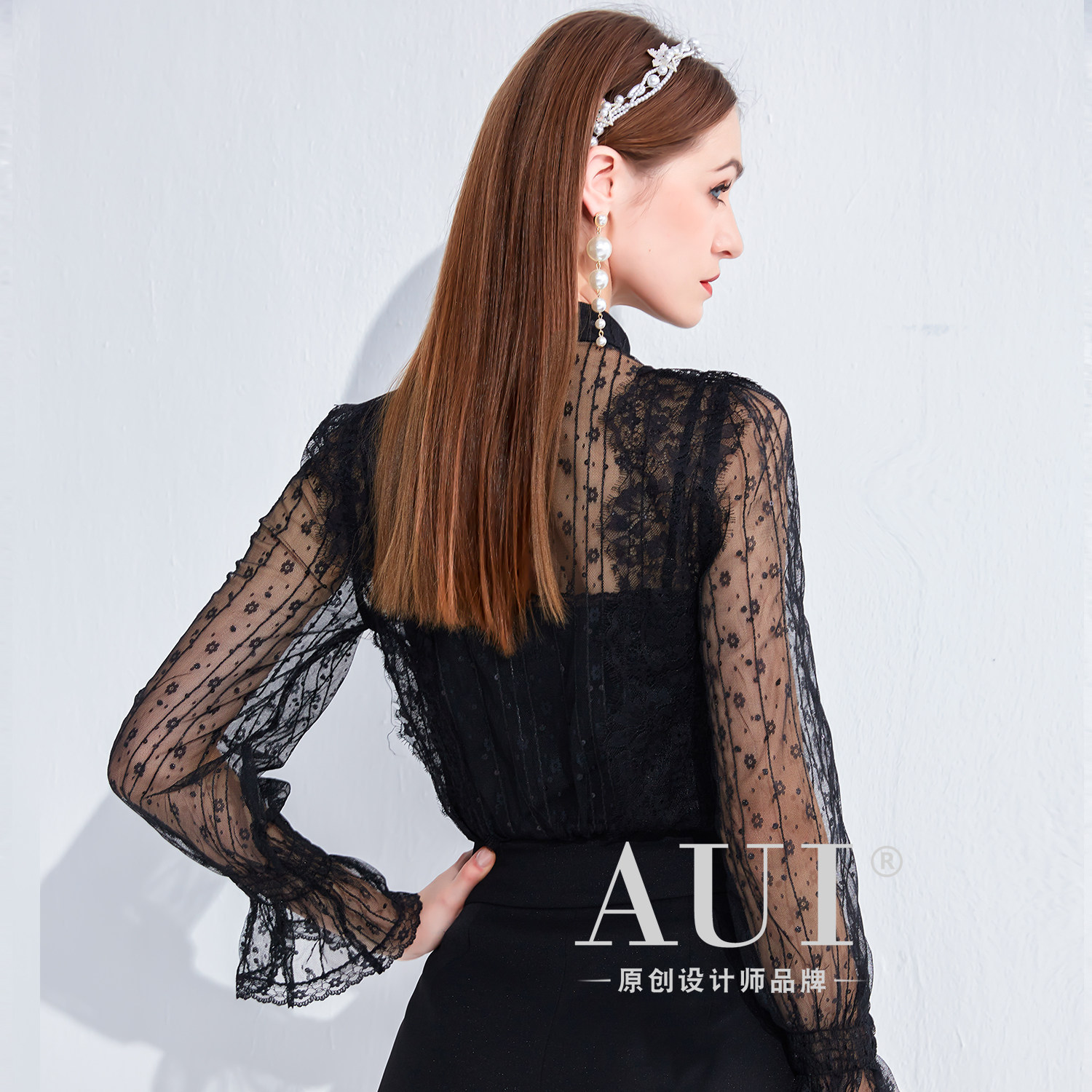 aui黑色小众设计立领2022蕾丝衫 aui蕾丝衫/雪纺衫