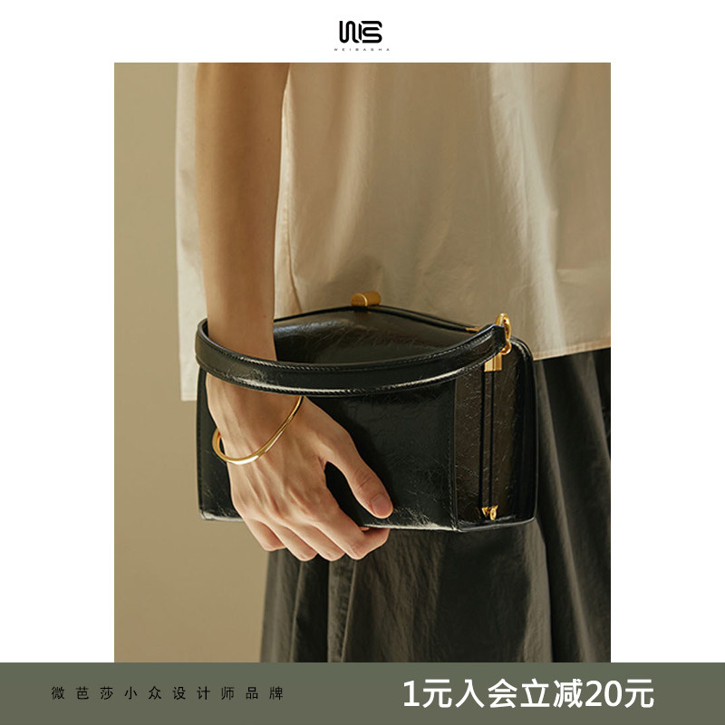 小众box 2022新款潮夹子轻奢单肩包 微芭莎女士包袋