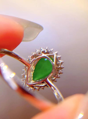 翡翠蛋面戒指18K金镶嵌缅甸天然a货时尚大气 款式参考