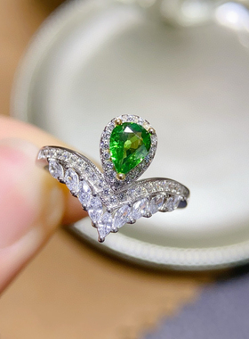 天然沙弗来戒指 珠宝私人定制 水滴形宝石 银镀18K金镶嵌 精工