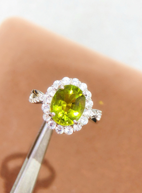 夏日清新绿碧玺戒指天然糖果碧玺戒指 晶体超赞 满火彩裸石8*10mm