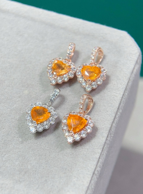 女高级感感吊坠气质项链坠满钻闪亮天然芬达轻奢小众爱心银托