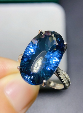 纯天然伦敦蓝蓝托帕石戒指颜色超深的伦敦蓝12*19mm925银精工镶嵌