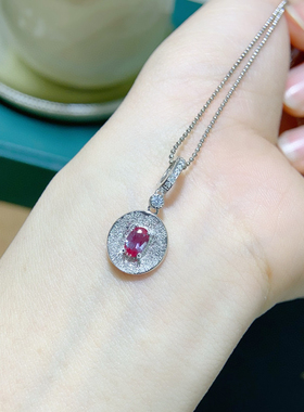绝美亚历山大吊坠具有强烈的红绿变色效应S925银精工镶嵌主石4*6m