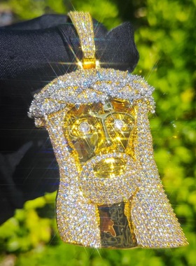 欧美跨境嘻哈荆棘藤蔓头像锆石吊坠高级感复古饰品项链男士吊坠