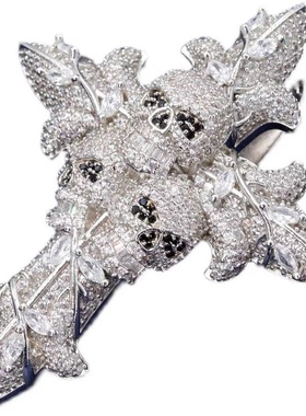 BLITZ BOY欧美嘻哈骷髅十字架hiphop说唱复古个性情侣款吊坠潮