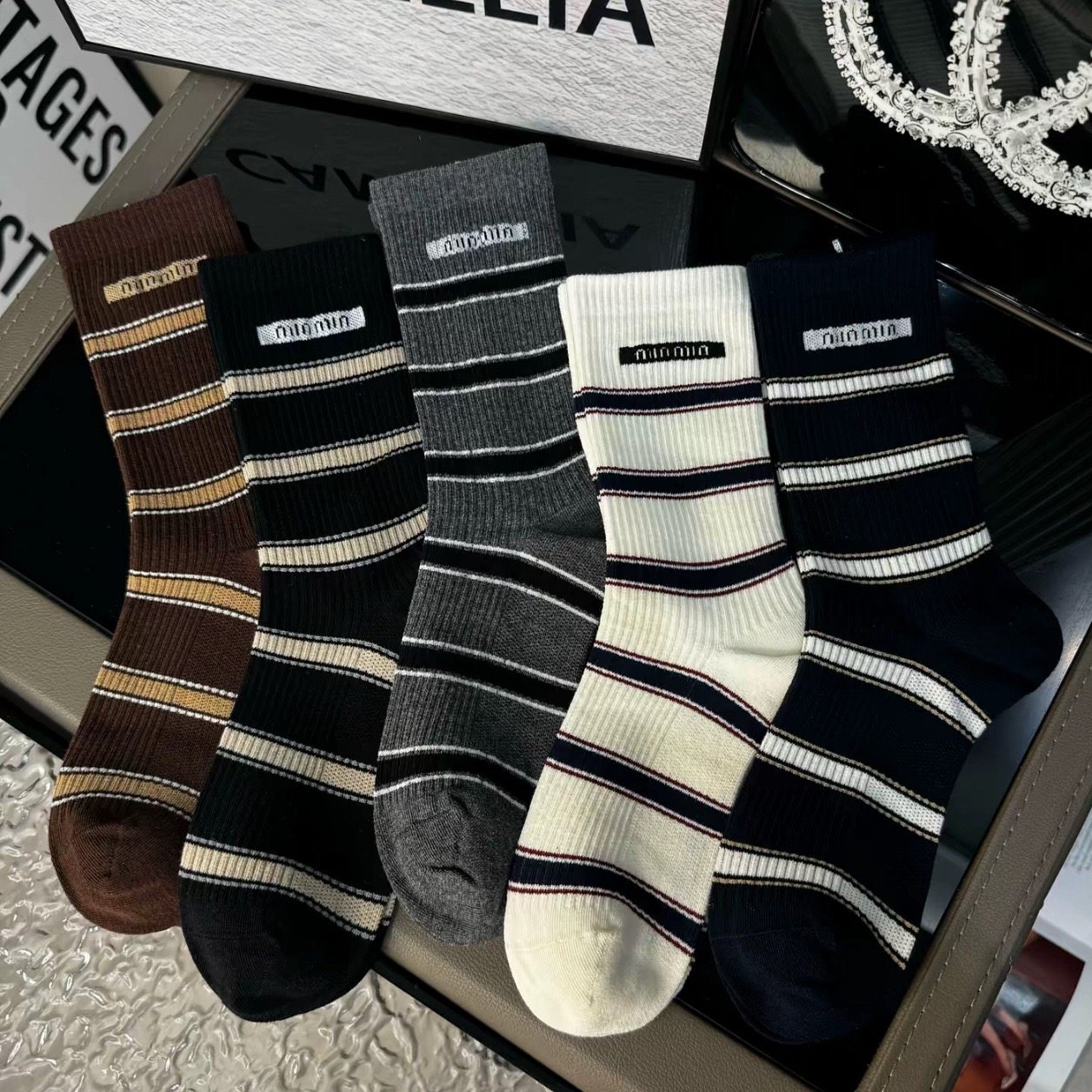 韩国袜子女2025秋季新款学院风中筒袜撞色条纹ins堆堆袜无骨长袜,淘宝优惠券,粉丝福利购,淘宝优惠卷