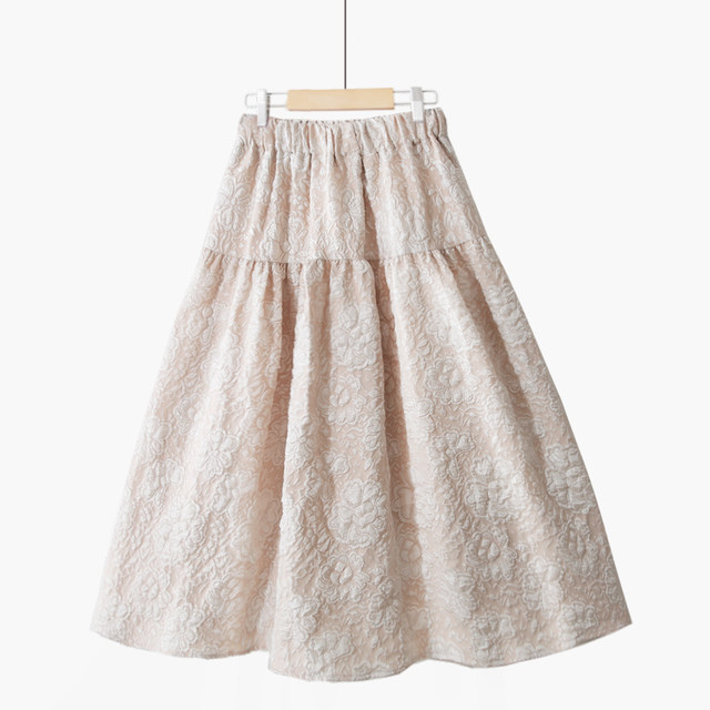 Autumn and winter Korean style retro solid color three-dimensional flower embroidered skirt elastic high waist slim puff skirt mid-length skirt