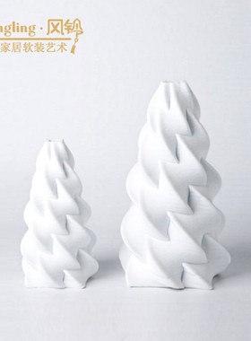 设计师艺术陶瓷花瓶样板间