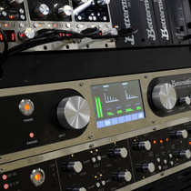 The bettermaker Mastering Limiter simulates the mother belt limiter