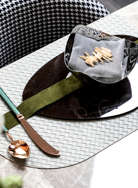 【八度空间】样板房间售楼处不锈钢餐具椭圆形餐盘小吃碗餐垫刀叉