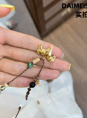 新款贝壳玛瑙独角兽花朵项链配饰女轻奢小众高级感手工编绳毛衣链