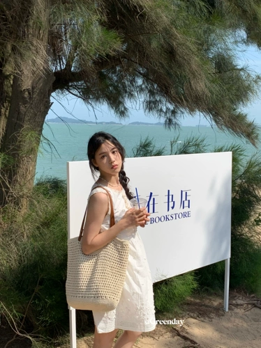 Универсальная пляжная вместительная и большая соломенная летняя сумка через плечо