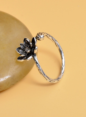 青柠古风泰银大气戒指