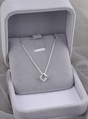 925纯银方块几何吊坠锁骨链女项链日常百搭新款轻奢高级礼物刻字