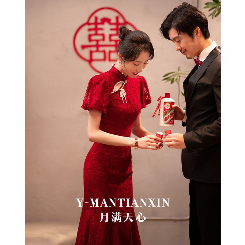 新娘2022新款酒红色蕾丝中式敬酒服 月满天心礼服/晚装