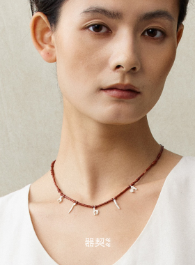 QIQI器契梦旅人串珠短项链