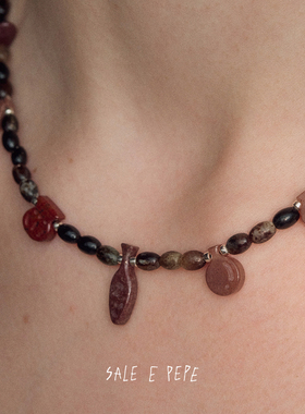 黄澳宝黄玉酒窖串珠项链