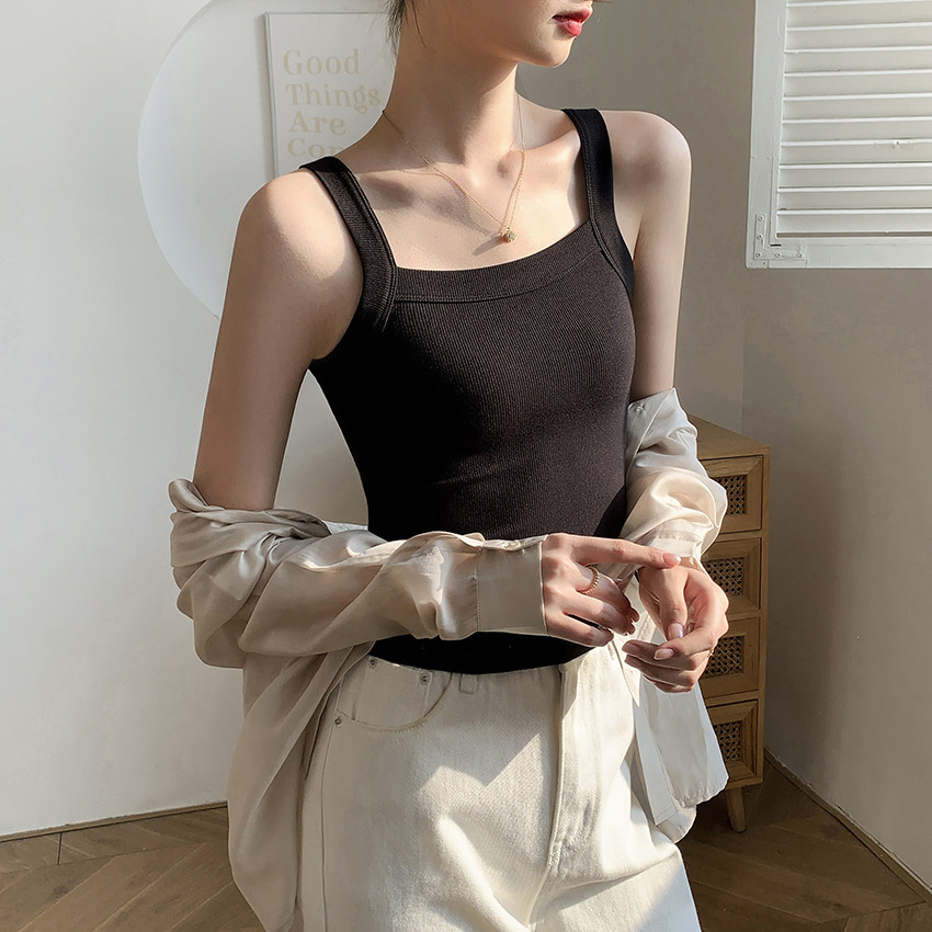 黑色螺纹方领吊带背心女2025新款春夏季紧身打底美背西装内搭上衣