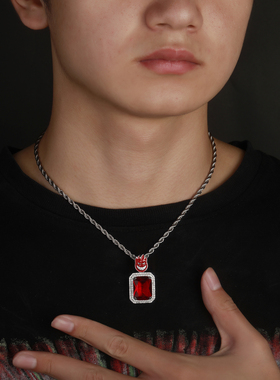 TOP男女小火人宝石油画吊坠