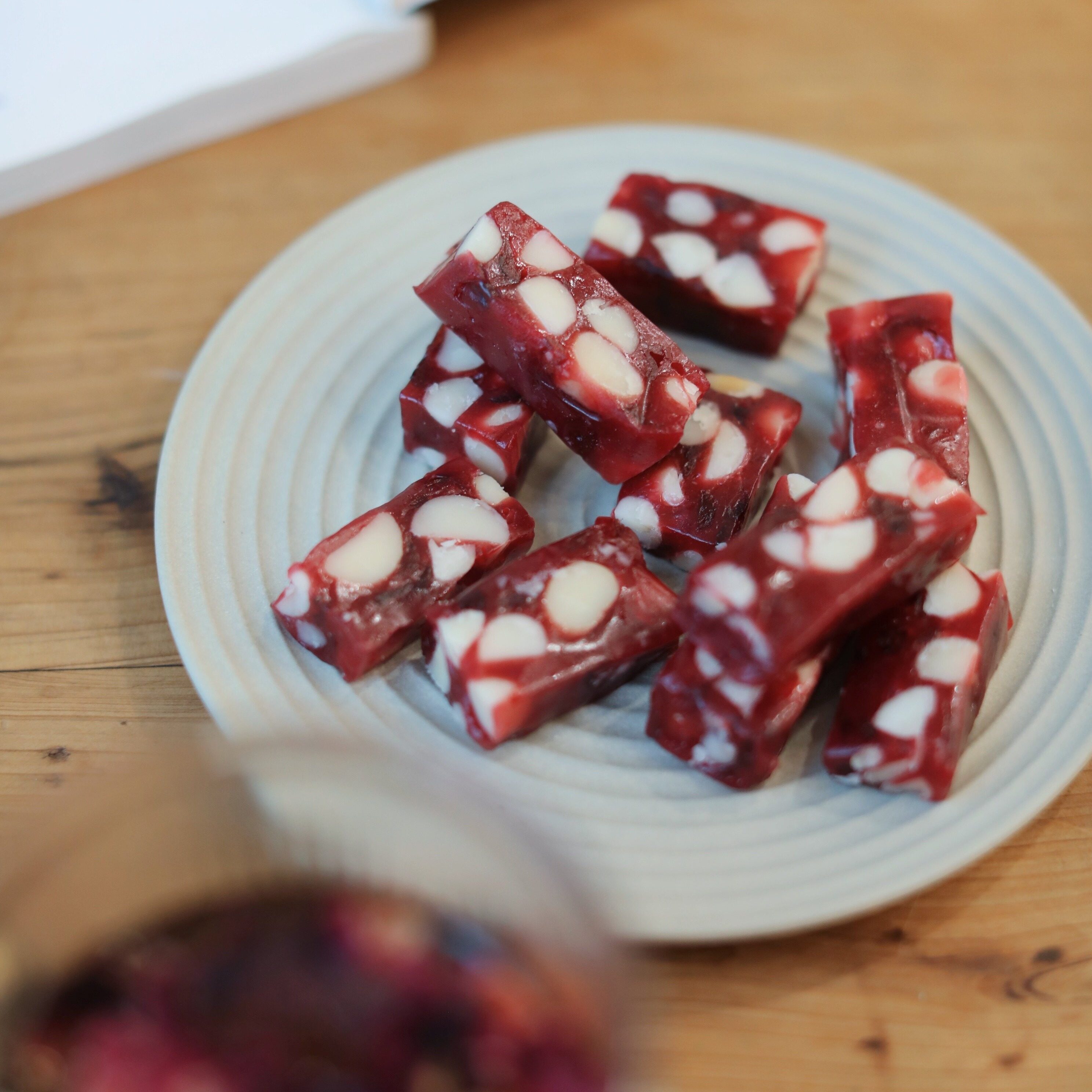 周小妮 海盐巴旦木太妃糖 夏威夷果咖啡糖 手工休闲办公室零食,淘宝优惠券,粉丝福利购,淘宝优惠卷