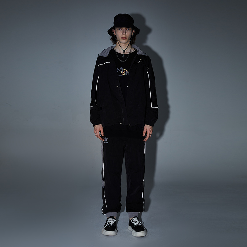 LAMLICKA lam国潮反光条梭织字母束脚休闲裤男松紧运动抽绳长裤秋 - 图1