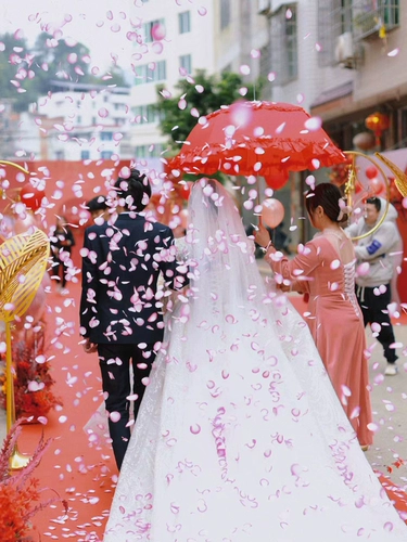 Леппел дождь свадьба Гаргам Гаргам Викел обряды Подарок Барбона Рука рождения Рука Wim WIML Свадебная рука рука рука