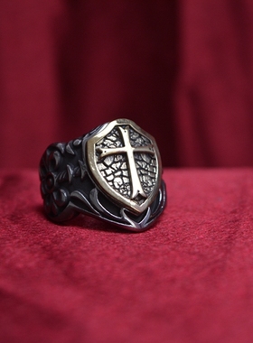 电镀做旧中世纪十字架钛钢戒指