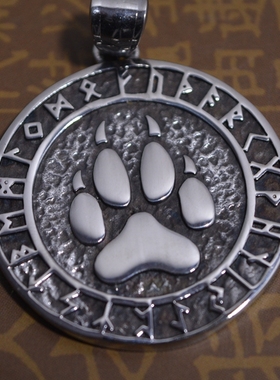 钛钢圆形饰品吊坠