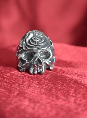 钛钢骷髅头订婚朋克风情侣戒指