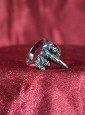 学生毕业旅游景点钛钢戒指