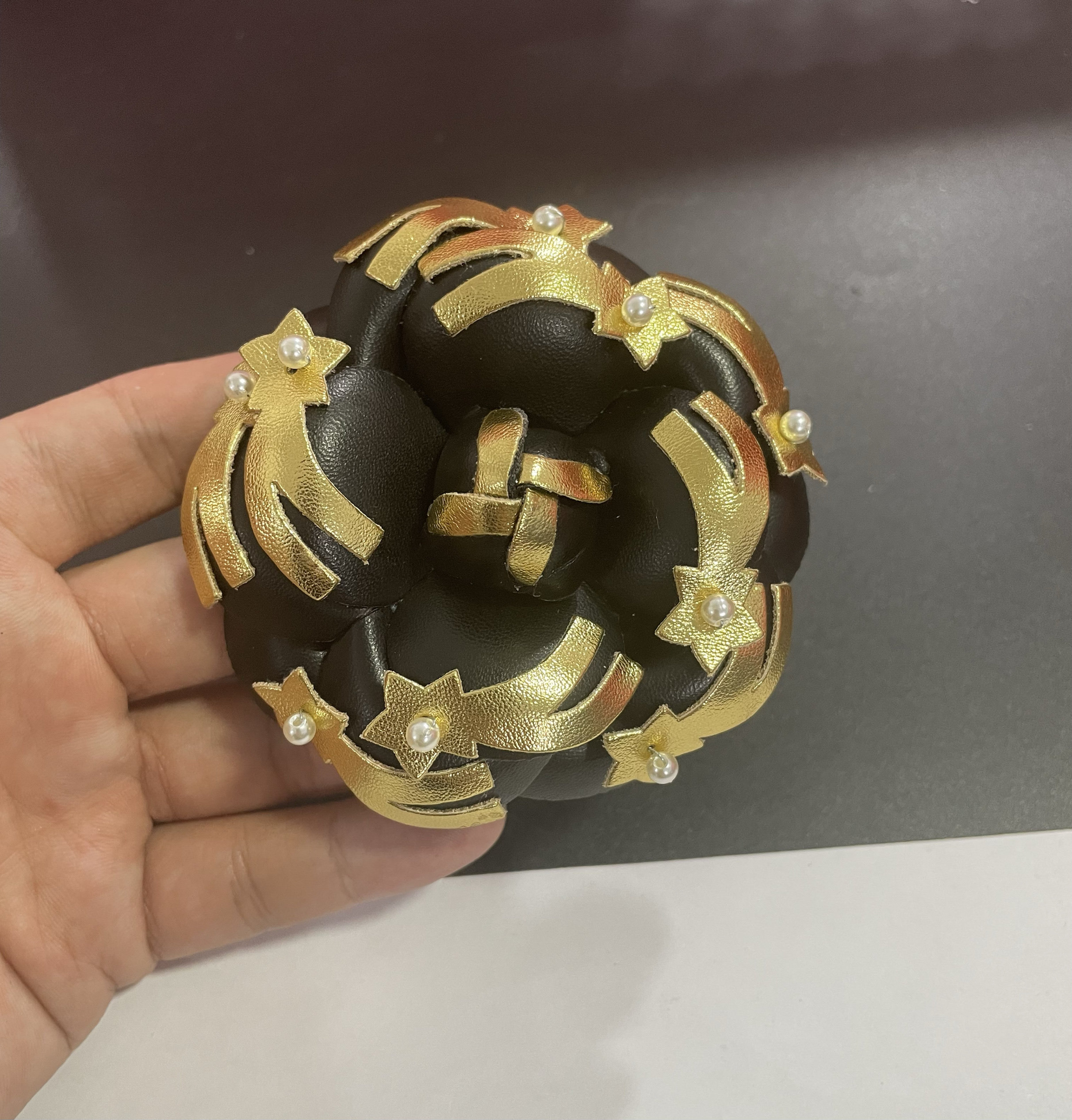 全部8cm井柏然同款高端羊纹山茶花小香花定型胸花头夹加胸针发夹,淘宝优惠券,粉丝福利购,淘宝优惠卷