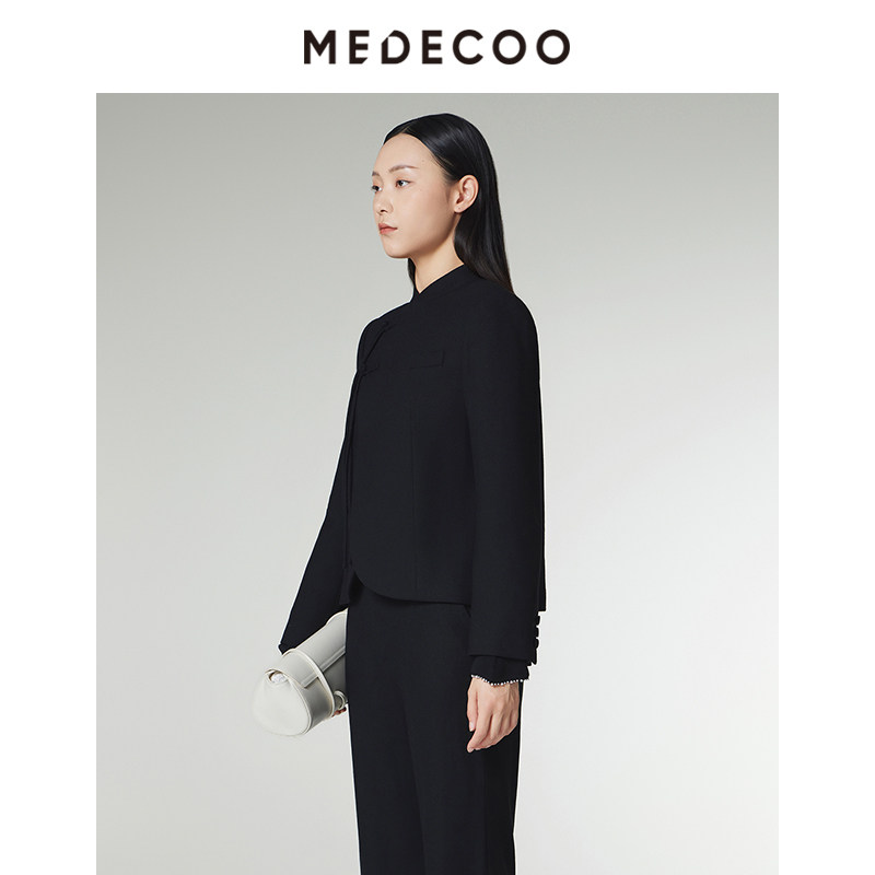 MEDECOO/墨蒂珂2024冬季新款 斜门襟中式盘扣羊毛短外套MID31124,淘宝优惠券,粉丝福利购,淘宝优惠卷