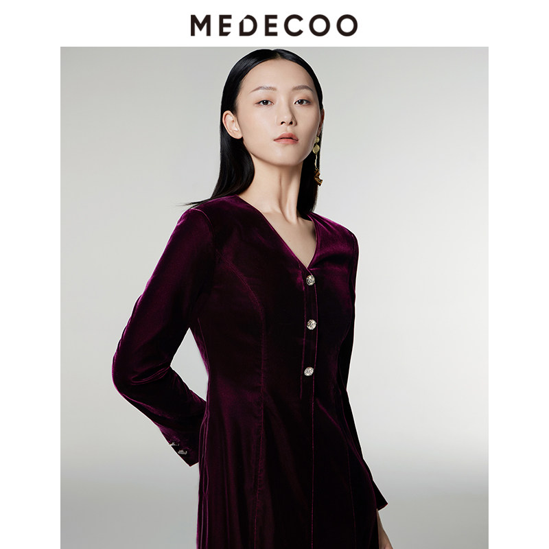 MEDECOO/墨蒂珂2024秋新款女装收腰丝绒连衣裙高级感裙子MID90420,淘宝优惠券,粉丝福利购,淘宝优惠卷