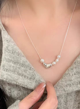 小众气质简约不规则奢华珍珠爱心项链高级设计感锁骨链卫衣毛衣链