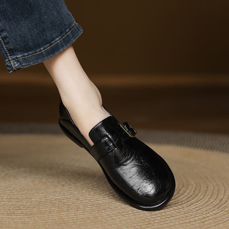 ladyblack平底超软皮带扣懒人乐福鞋女低跟圆头深口单鞋大码41-43 - 图2