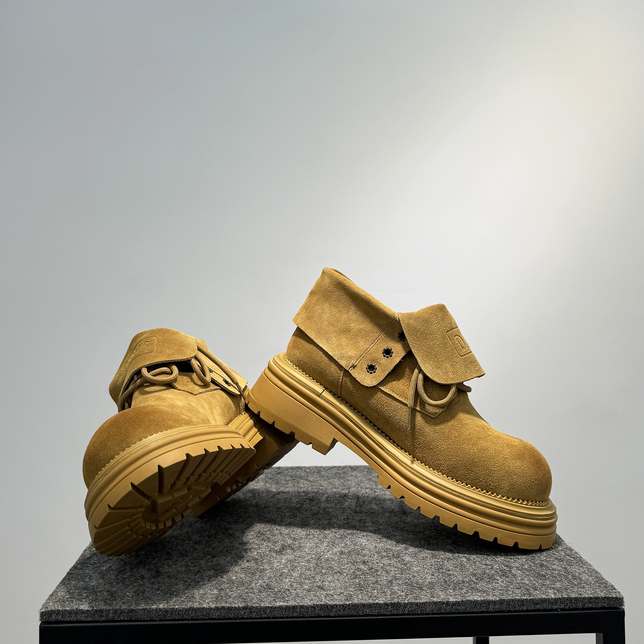 马丁靴男2024新款真皮系带高帮靴复古做旧工装靴百搭厚底两穿靴子,淘宝优惠券,粉丝福利购,淘宝优惠卷