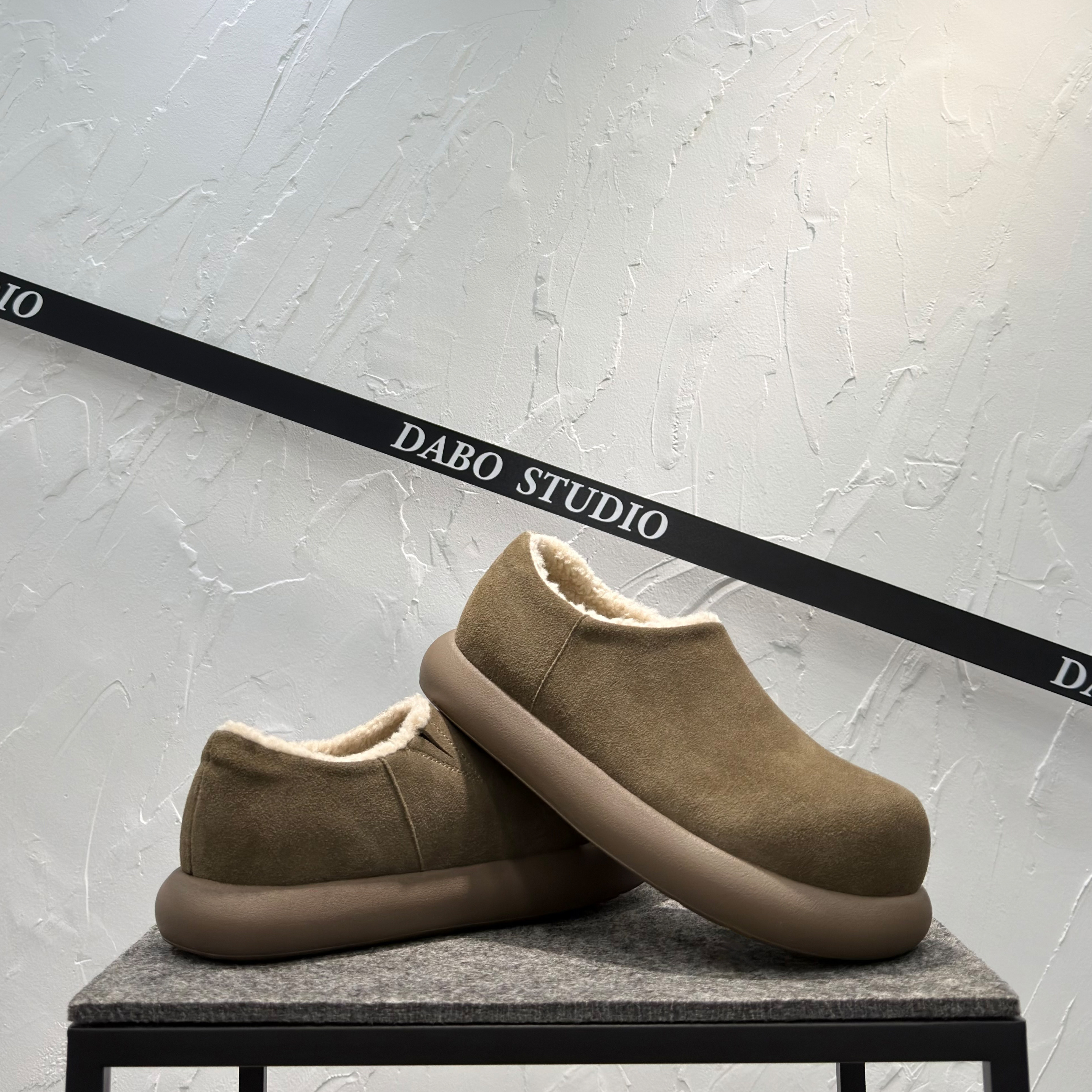 小土豆勃肯鞋男2025冬季真皮大头鞋加绒保暖一脚蹬棉鞋厚底雪地靴 - 图0