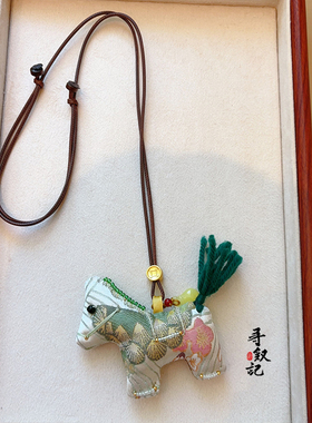 新中式真丝小马马上有钱项链